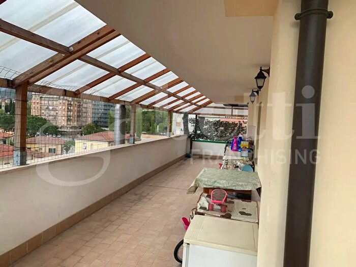 Appartamento con 5 locali in affitto in Attico Via Alberto Mario, Terni