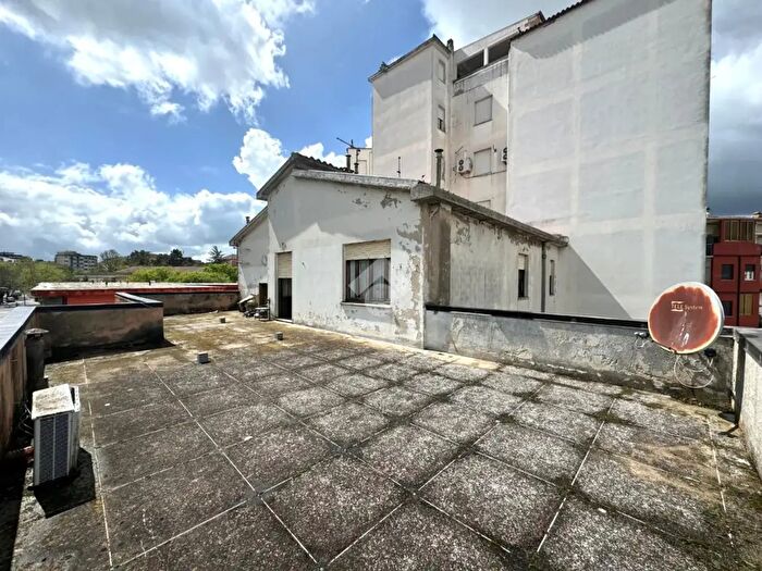 Appartamento quadrilocale in vendita in Via Santa Barbara, Nuoro