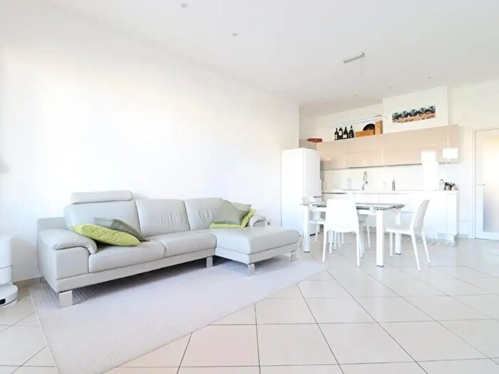 Appartamento trilocale in vendita in Via Giovanni Verga, San Benedetto Del Tronto