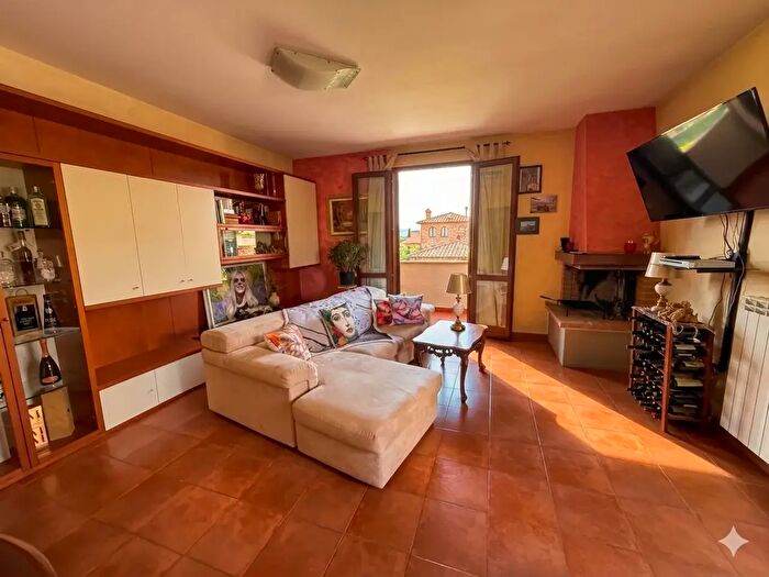 Appartamento quadrilocale in vendita in Calcinaia