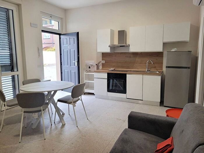 Appartamento bilocale in affitto in Corso Giuseppe Garibaldi, Centro, Rho