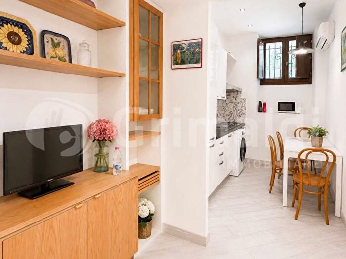 Appartamento trilocale in affitto in via di vigna fabbri, Appio Latino, Roma