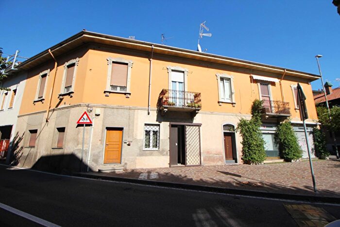 Appartamento bilocale in vendita in Via Fratelli Rosselli, Parabiago