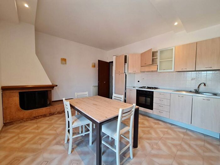 Appartamento bilocale in affitto in Via Giovanni XXIII, Frattocchie, Marino