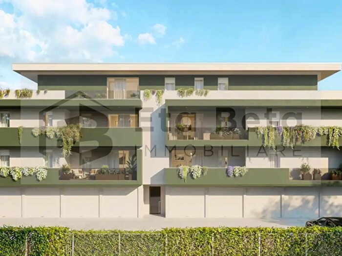 Appartamento quadrilocale in vendita in Via Ippolito Nievo, Ponte San Nicolo'