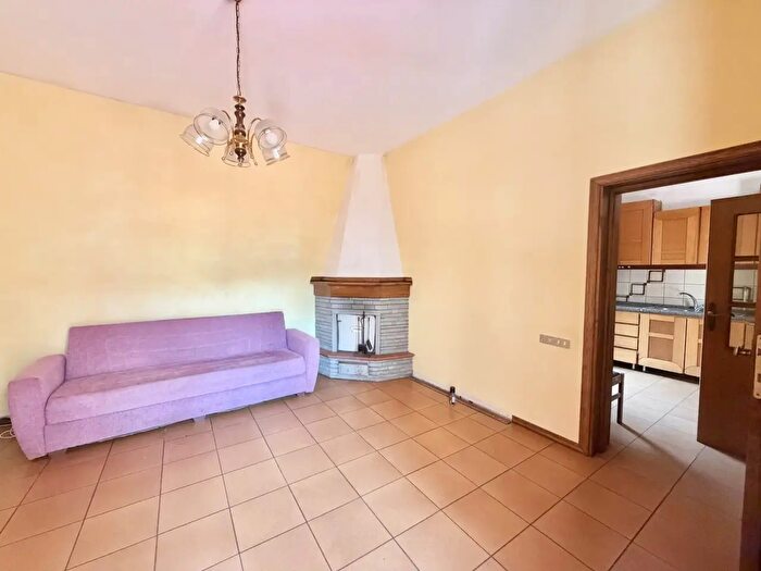 Appartamento con 5 locali in vendita in Serravalle Pistoiese