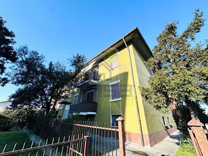 Appartamento bilocale in vendita in Via Cavallotti, Linarolo