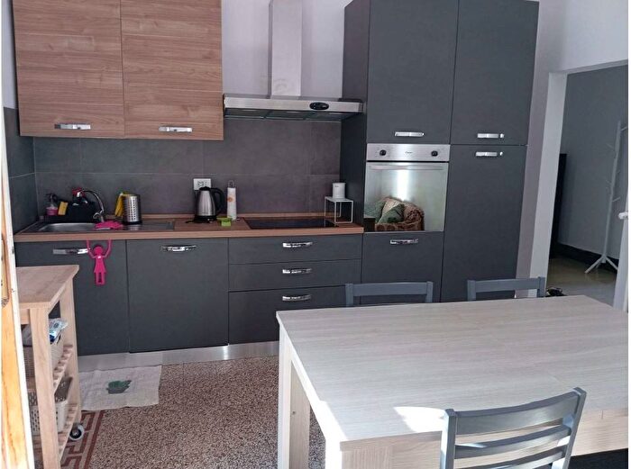 Appartamento trilocale in affitto in Viale Aleardo Aleardi, Porta Romana, Firenze