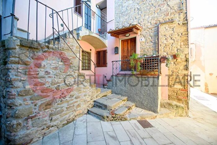 Appartamento trilocale in vendita in Scarlino