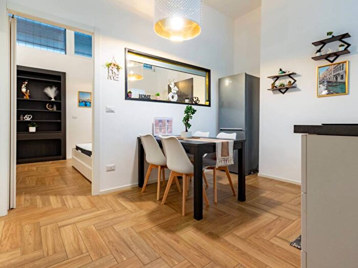 Appartamento bilocale in affitto in Via Carlo Cicogna Mozzoni, Affori, Milano