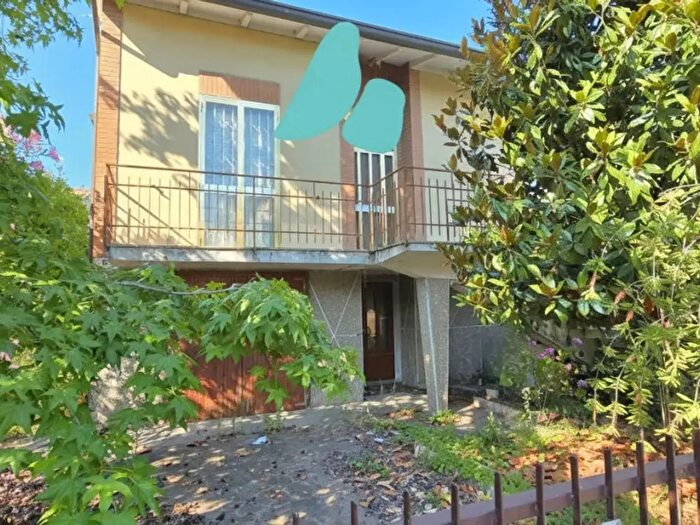 Casa con 5 locali in vendita in Via Nereo Morandi, Forli'