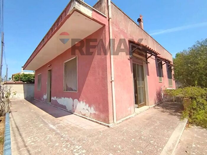 Casa trilocale in vendita in Via San Gregorio Armeno Snc, Nardo