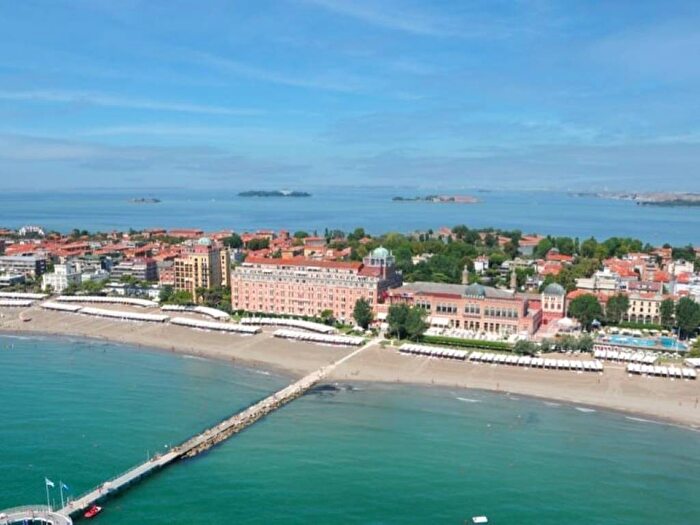 Casa con 6 locali in affitto in Lido di Venezia, Venezia