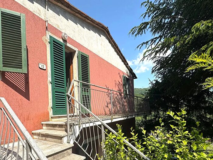 Casa con 5 locali in vendita in Via della Casciaia, Vaiano