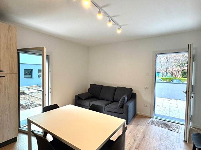 Appartamento quadrilocale in affitto in Via Santissima Trinità, Trambileno