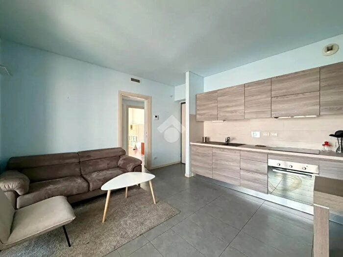 Appartamento trilocale in vendita in Corso Enrico Tazzoli, Torino
