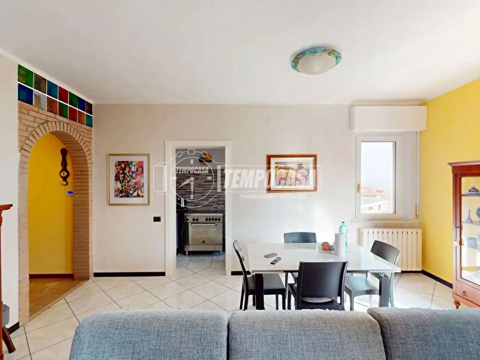 Appartamento con 5 locali in vendita in Viale Kennedy, Recanati