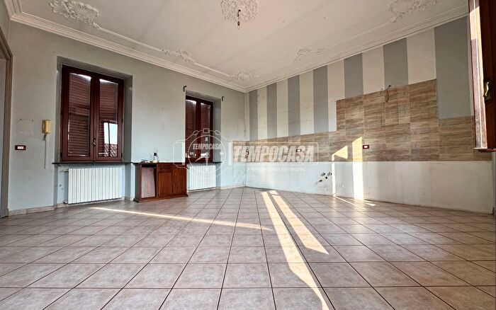 Appartamento trilocale in vendita in Via Firenze, Biella