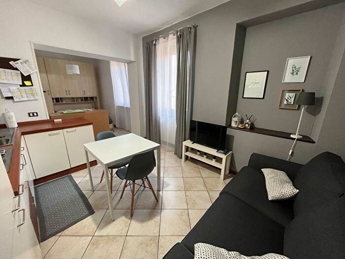 Appartamento monolocale in affitto in Galliate