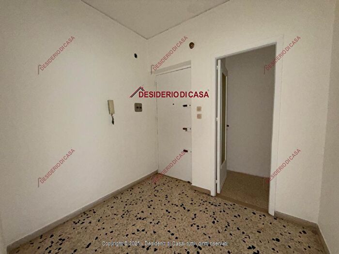 Appartamento trilocale in vendita in Palermo