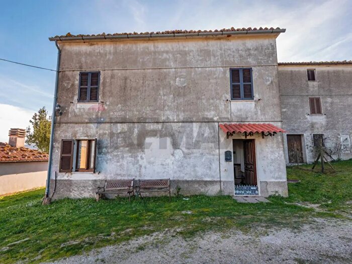 Casa con 7 locali in vendita in Sasso Domo, Serra San Quirico
