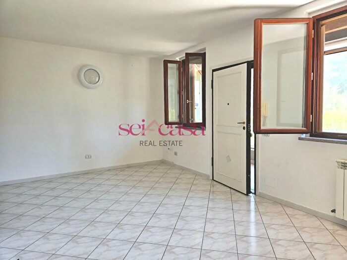 Appartamento con 5 locali in vendita in Via Castiglionese, Grosseto