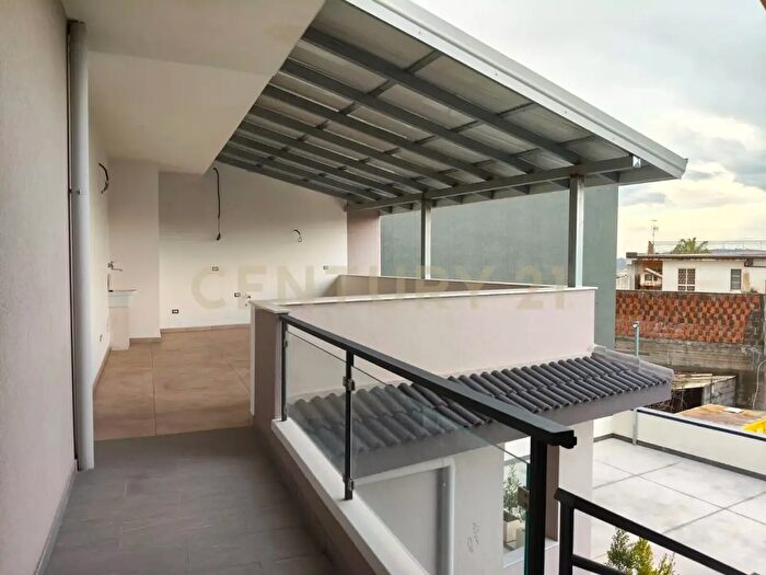 Casa con 5 locali in vendita in Via Sottotenente Vincenzo Barbagallo, Acireale