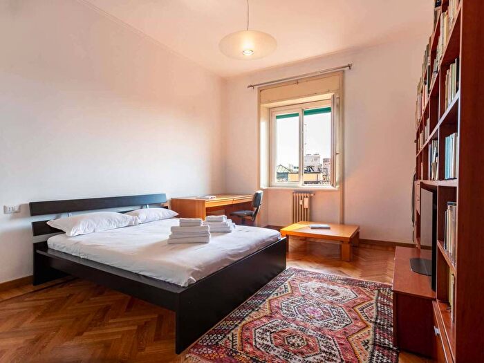 Appartamento trilocale in affitto in Corso Garibaldi, Lanza, Milano