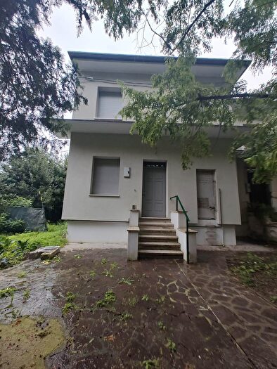 Casa con 7 locali in vendita in Strada Argine Po Nord, San Benedetto Po