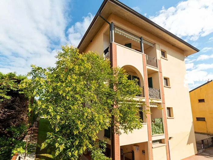 Appartamento quadrilocale in vendita in Via San Bartolomeo B, Bernareggio