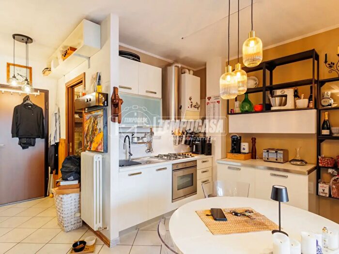 Appartamento monolocale in vendita in Strada Cartiera, Parma