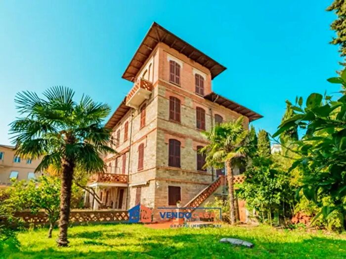 Appartamento trilocale in vendita in Via Aurelia, Diano Marina