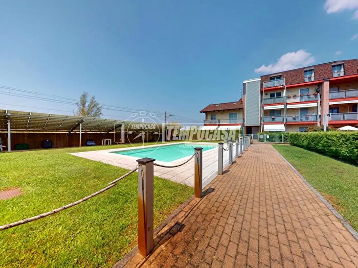 Appartamento quadrilocale in vendita in Via Visconti Venosta M, Bra