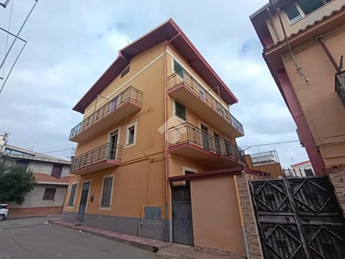 Appartamento quadrilocale in vendita in Via Cosenza, Botricello