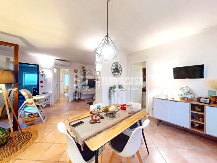 Appartamento bilocale in vendita in Via Liguria a, San Cesario Di Lecce