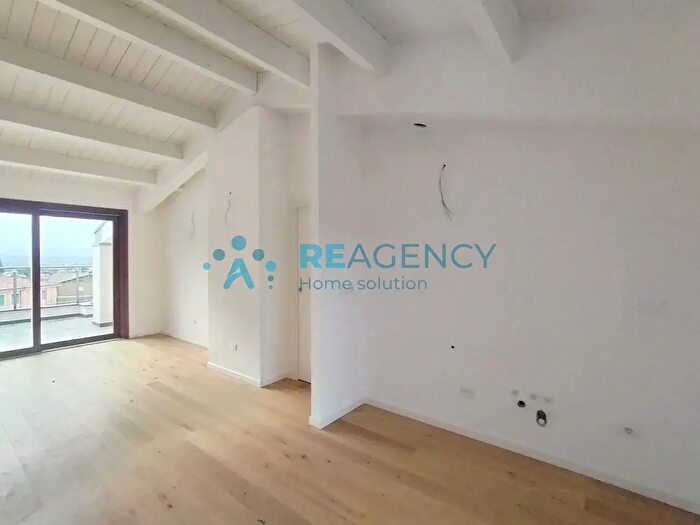 Appartamento trilocale in vendita in Perugia Via Adriatica, Perugia