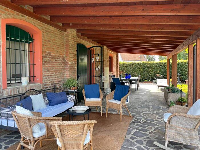 Casa con 5 locali in affitto in Via Copparo, Boara, Ferrara