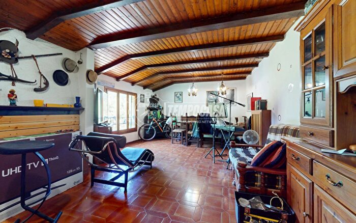 Appartamento trilocale in vendita in Località Salvaro, Grizzana Morandi