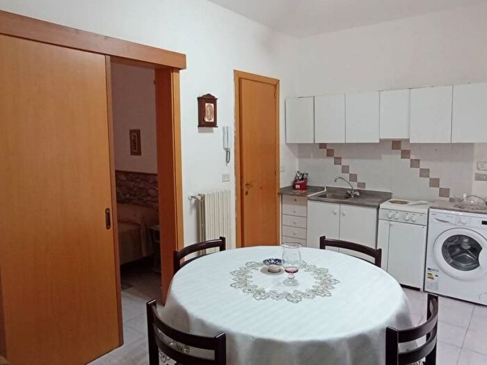 Appartamento bilocale in affitto in Quartiere Cattedrale Ecce, Centro, Ragusa