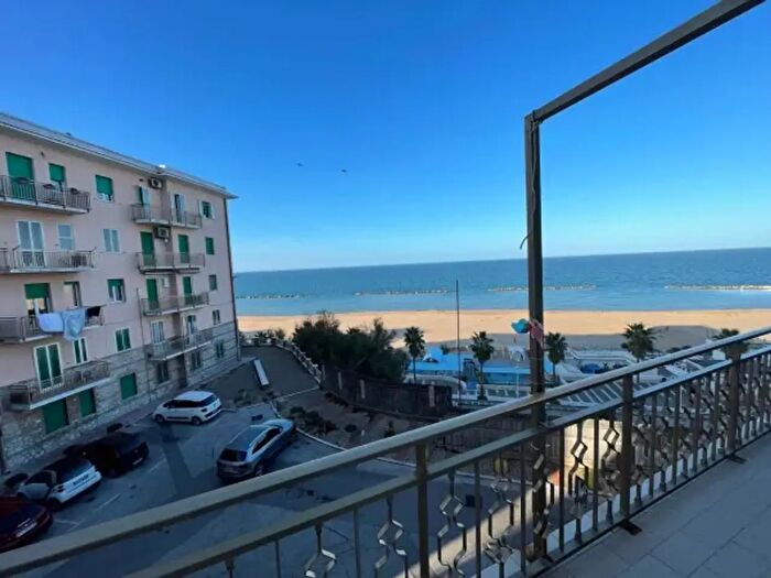 Appartamento trilocale in vendita in Via Amedeo di Savoia, Termoli