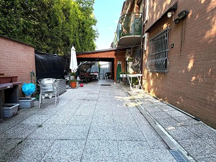 Appartamento con 5 locali in vendita in Via Achille Ferrari d, Castelnuovo Rangone