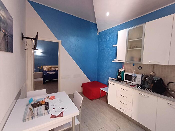 Appartamento con 6 locali in vendita in Via La Rosa, Marsala