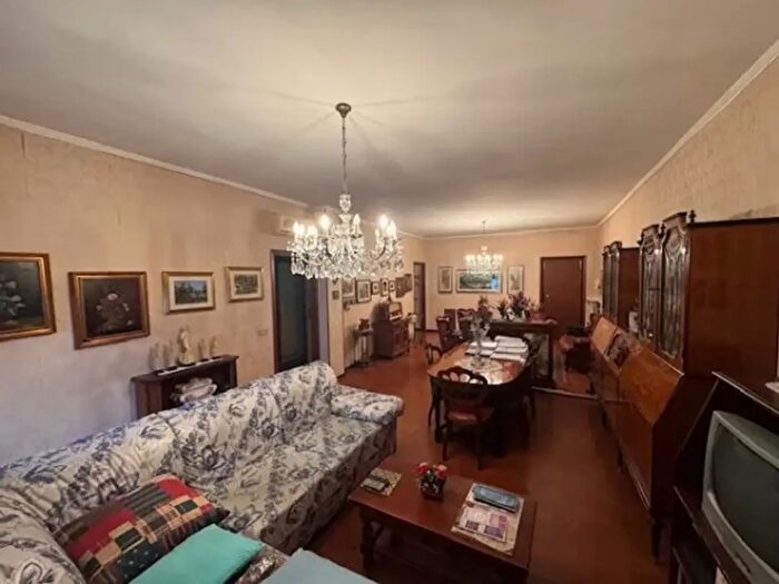 Appartamento quadrilocale in vendita in Via Papa Giovanni XXIII, Reggio nell'Emilia