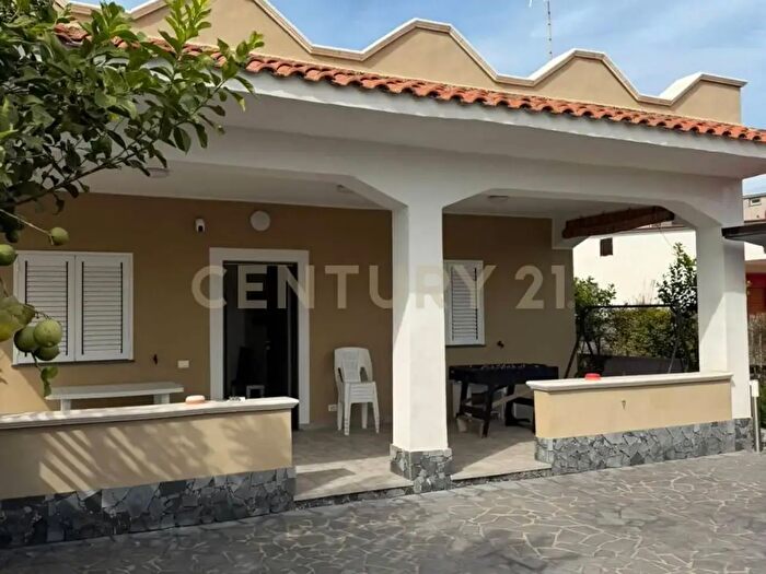 Casa trilocale in vendita in Via Stella Polare, Augusta