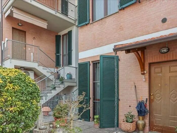 Appartamento con 6 locali in vendita in Via Piemonte, Jesi