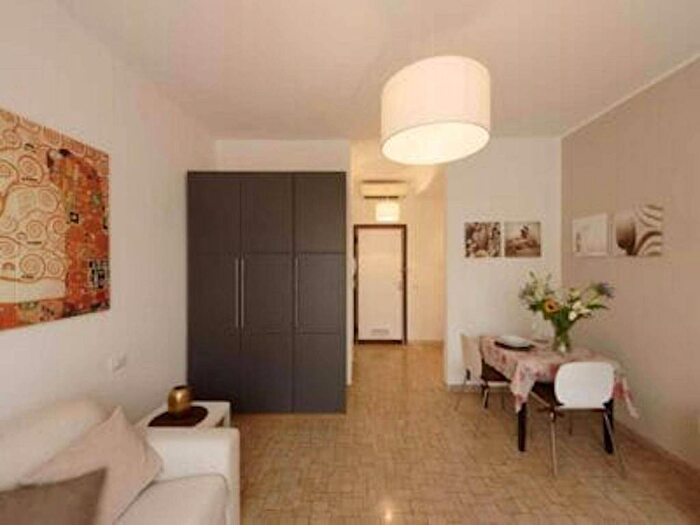 Appartamento monolocale in affitto in Via Risorgimento, Rondò Torretta, Sesto San Giovanni