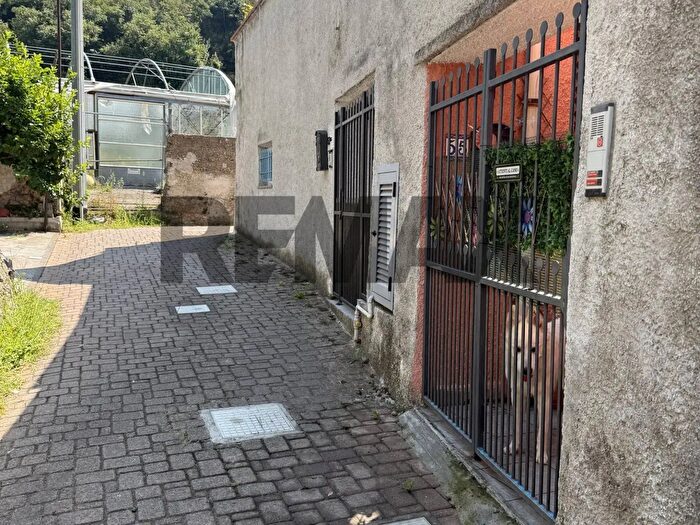 Casa quadrilocale in vendita in Tovo San Giacomo