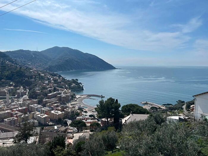 Casa trilocale in vendita in Via del Pianello Recco, Recco