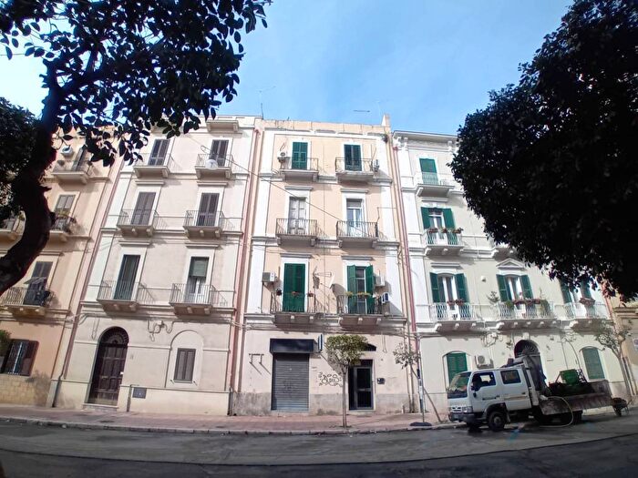 Appartamento bilocale in affitto in Via Cataldo Nitti, Borgo, Taranto