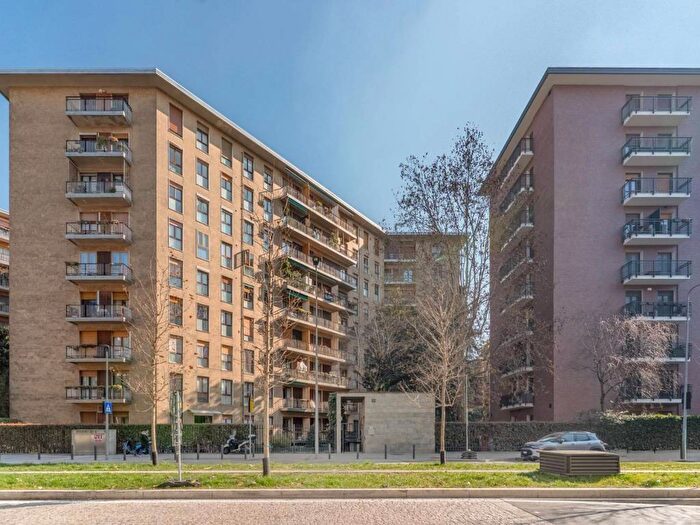 Appartamento bilocale in affitto in Via Lorenteggio, Giambellino, Milano